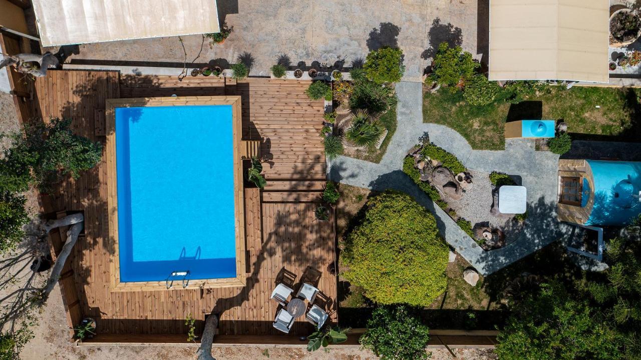 마스티차리 Selana House With Outdoor Pool 빌라 외부 사진